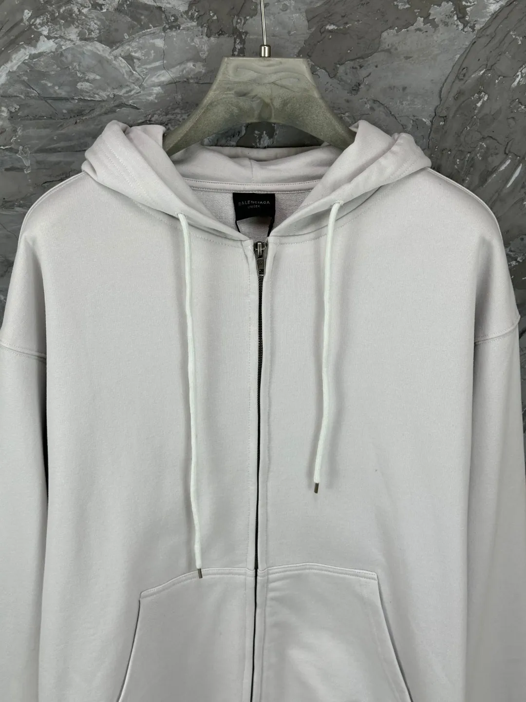 BALENCI*GA hithg there+dripley . . . . . . . 460g . Same Style -Color：Black White Gray -SIZE：Xs S M L 8975#